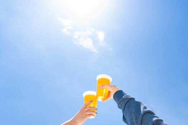 酒類業界、コロナ禍前の水準に急回復　好調な外食・宴会需要が後押し