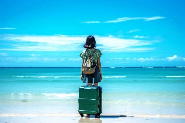 国内・海外旅行の行先ランキング　国内1位は南国！　海外1位はお隣の国という結果！　予算はいかほど？