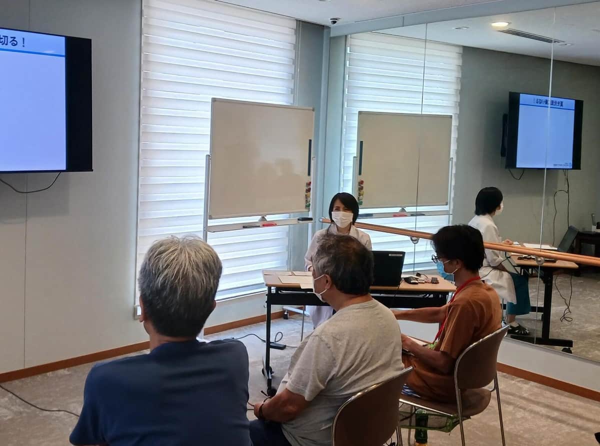 「糖尿病学習入院」プログラムの講義風景（2025年7月28日撮影）