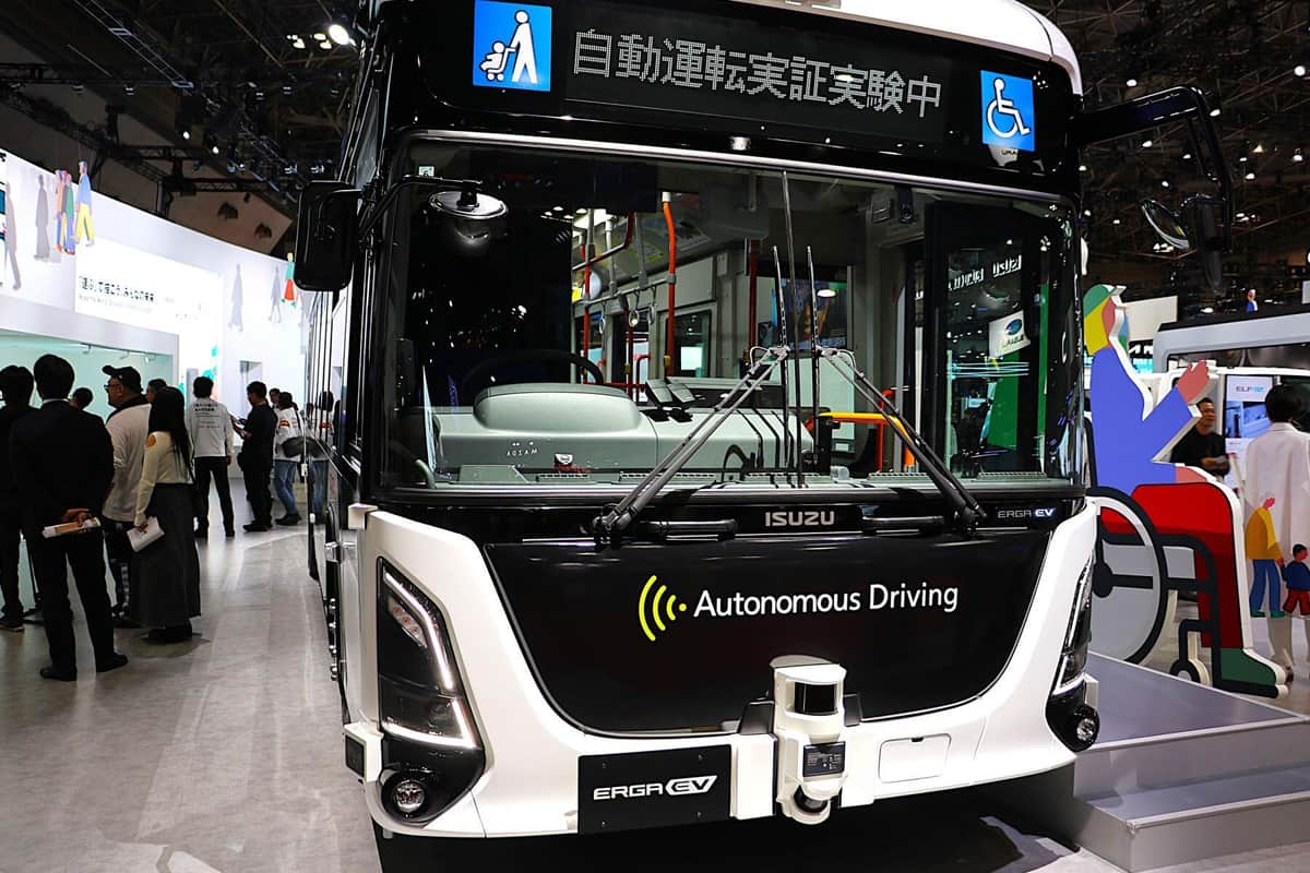 「エルガEV 自動運転バス」（2025年10月29日撮影）