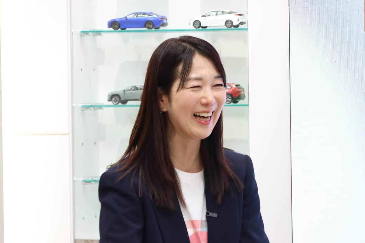 まるも亜希子さん
