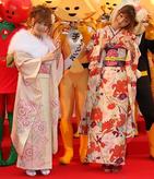 「こりん星人」「グラビア新成人」もPR 「チーズ星人」ら監修のカップヌードル