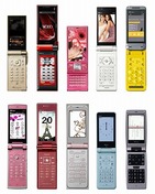 auケータイの春モデル10機種発表