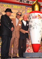 漫画週刊誌「サンデー」「マガジン」が50周年を祝う会