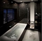 「すべりにくい」戸建て用バスルーム