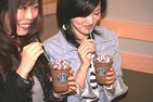 スターバックス新商品試飲イベントに潜入　「ダーク モカ ＆ ベリー フラペチーノ」の正体とは