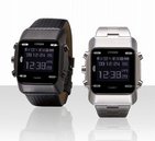 ケータイのメールが読める腕時計