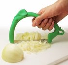 玉ねぎ切っても涙でない　世にも不思議な調理器具