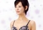 胸の位置が高くなるブラジャー？