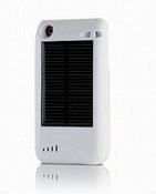 どこでも充電！ソーラーパネル付きiPhoneケース