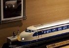 1／45で完全再現　夢の超特急「新幹線0系」