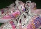 【L.A発】東京ディズニーでも注目の的　キラかわ「スケッチャーズ」靴