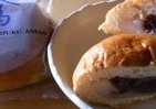 【ご当地グルメ食べまくり】中身にビックリ、福井の異色あんぱん