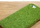 「ほおずりしたくなる」iPhoneケース!?　 代々木公園の「芝生」再現
