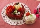 「いい夫婦の日」にピッタリのハート型ケーキなど3種発売　シャトレーゼ