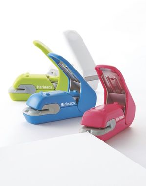 針なしでとじられる