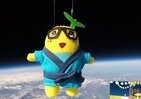 ふなっしーがついに宇宙遊泳！？　