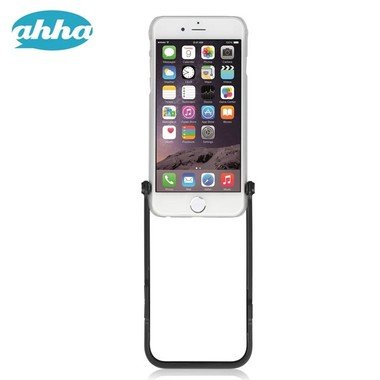 自撮り棒とまではいかないが、かさばらないのが利点