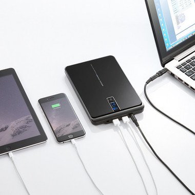 画像右から2番目が本製品