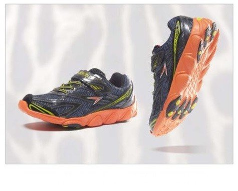 アキレスから新登場　瞬足「キングエスチーター」