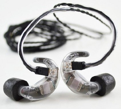 補聴器開発の技術を応用した独特なフォルム