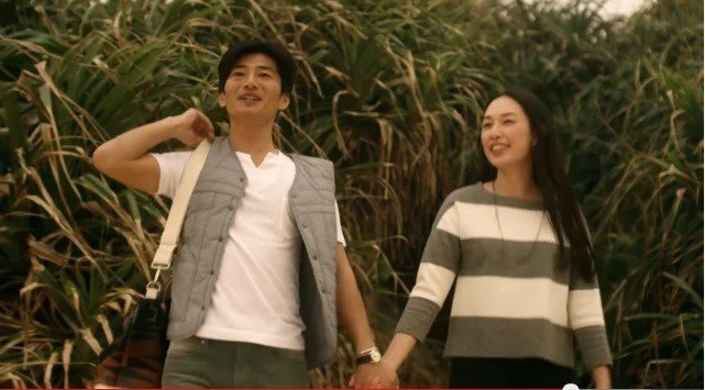 「GOLDEN MOMENT (SURFING×YOGA 編)」