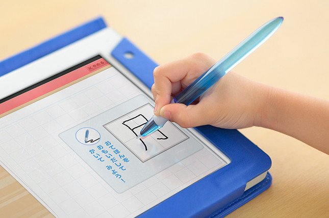 タブレット端末で渋滞中も学習