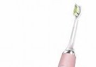 音波電動歯ブラシ3種類　女性らしさを強調するピンクをカラーデザインとして採用