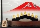 来年の正月は自宅でコレにお参り　純金製「七福神」の置物、GINZA TANAKAが発売