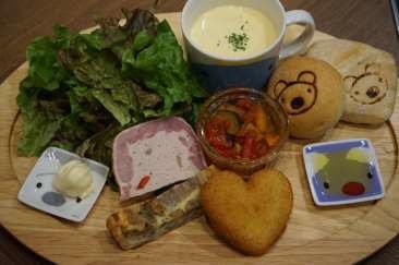 フランスの総菜をイメージしたプレート（イメージ）