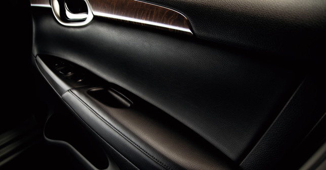 専用合皮ドアトリム（ブラック）