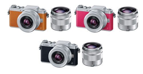 標準・望遠のズームレンズが付属