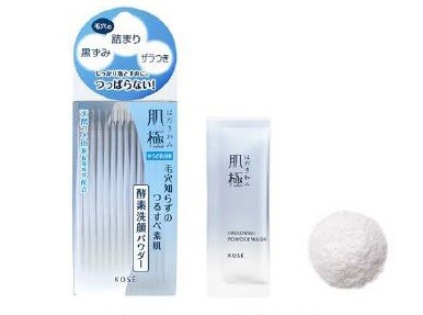 天然コメ由来成分と酵素の力で毛穴ケア！