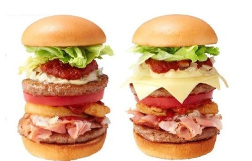 東京タワーバーガー（左）と東京タワーチーズバーガー