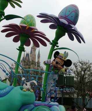 「ヒッピティ・ホッピティ・スプリングタイム」のミッキー