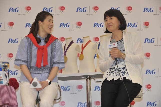 仲良くトークショー