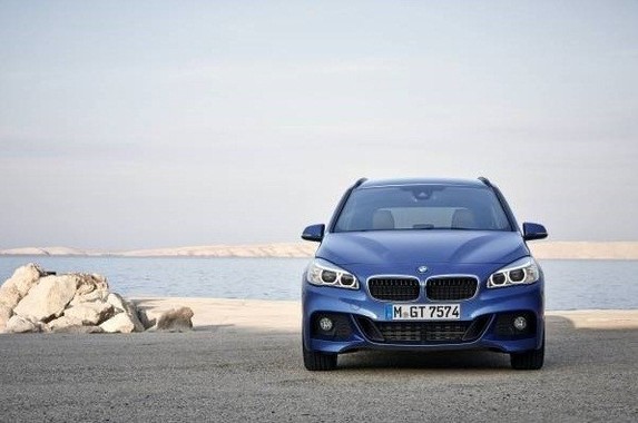 広々と した室内空間と、高い機能性・快適性を融合