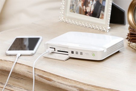 デジカメやスマホの写真をPC要らずで簡単に整理・閲覧できる