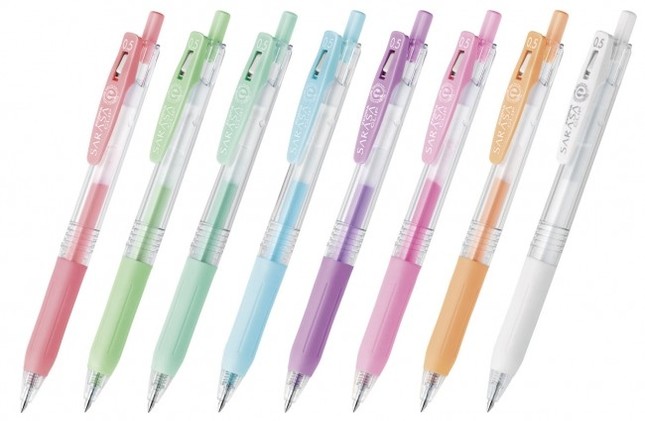 8色のバリエーションをこだわりに合わせて使い分け