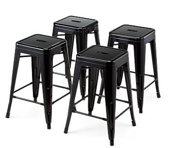 耐久性の高い、頑丈な仕様！（写真は、「スチールスツール 150‐SNCH005」ブラック）