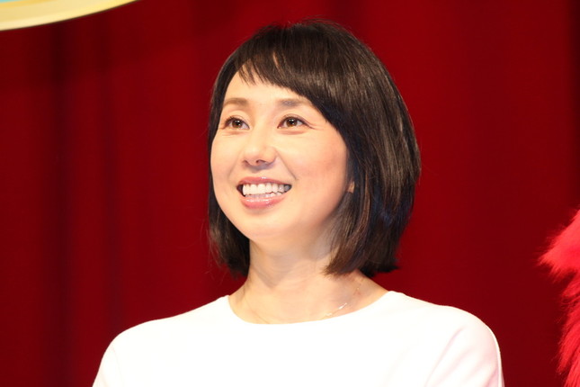 ドコッチの機能に「広いテーマパークでも安心できる」と嬉しそう