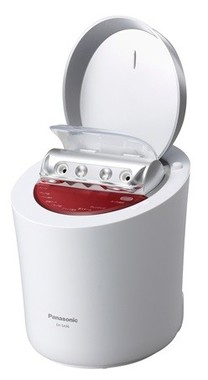 「バリア肌コース」で、肌のうるおいを守り、ふっくら肌に（写真は「ナノケア EH‐SA96」ピンク）