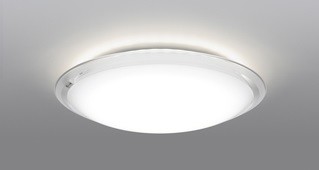 部屋の広さ感がアップする！（写真は、「ひろびろ光 搭載タイプ LEC‐AHS1410EH」14畳まで適用）