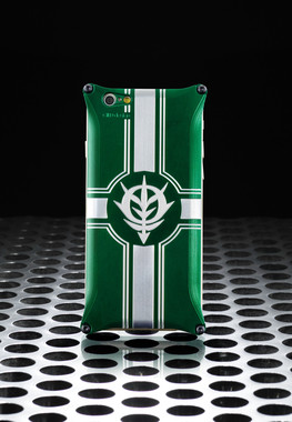 ジュラルミン素材に、アルマイト処理で着色