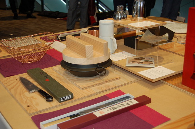 展示された選定商材