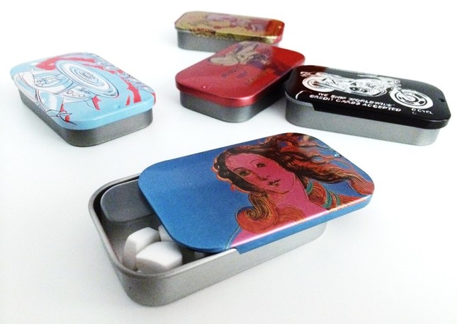 カラフルでポップな作品を多くラインアップ