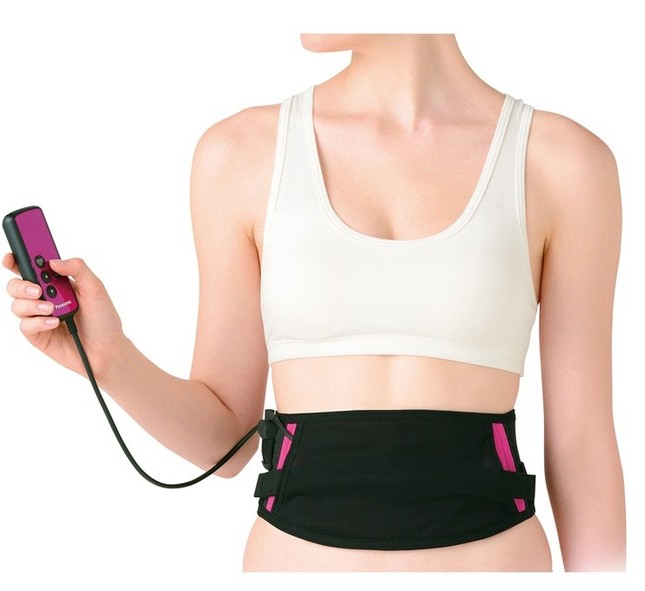 トレーニングウェアの下に装着しても目立ちにくいデザイン