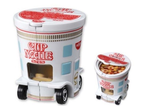 「ドリームトミカ日清カップヌードル」※蓋が開閉