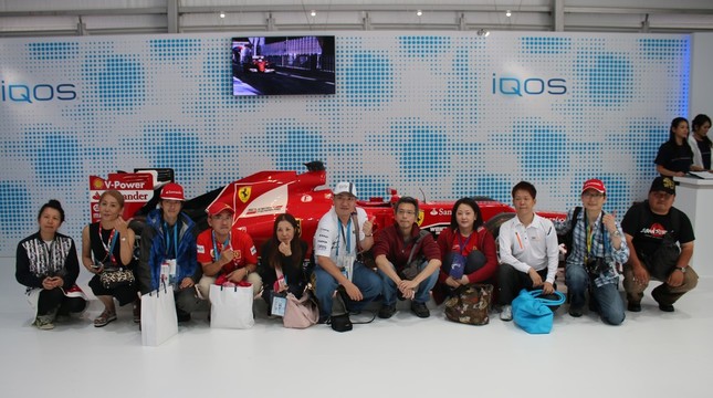 ゲームに勝つとラウンジに入ることができる