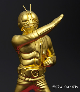 変身ポーズを表現